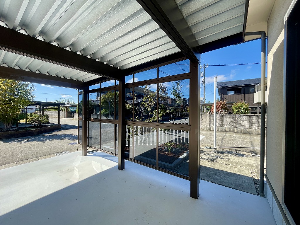 庭 リフォーム 目隠し 駐車スペース 省管理