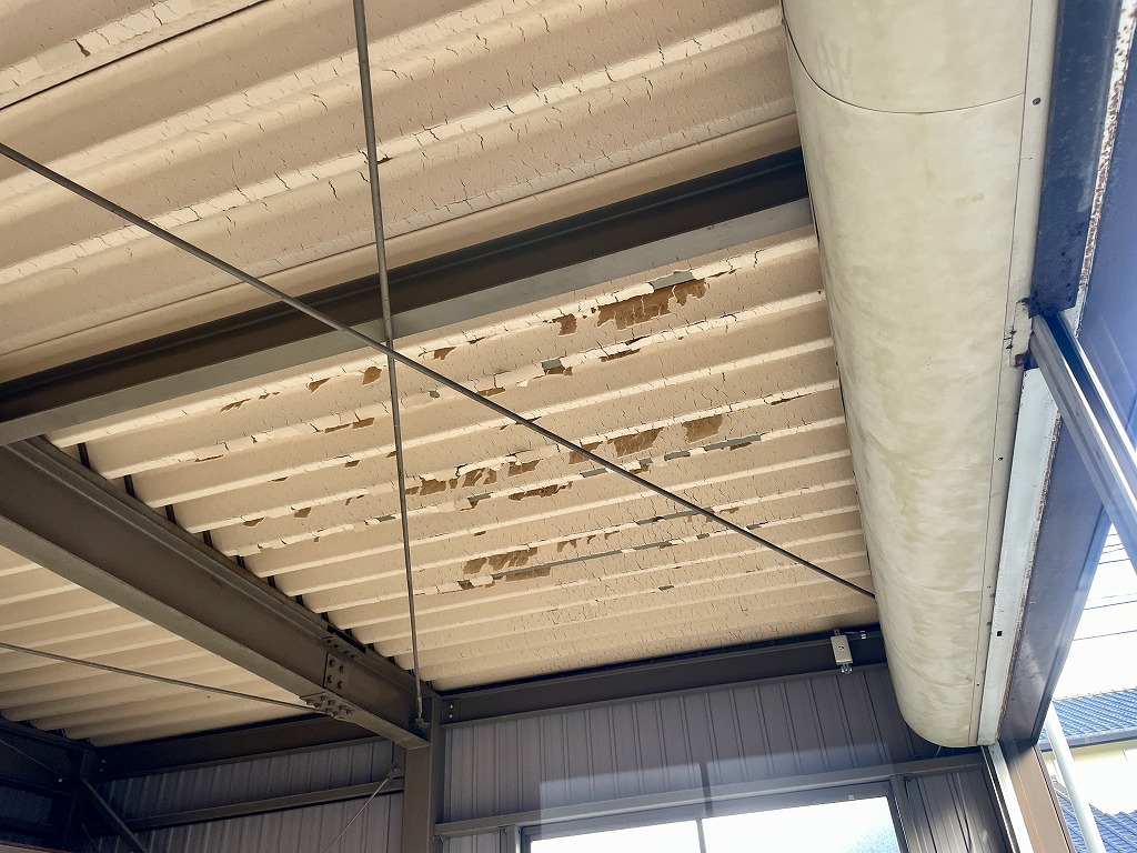 車庫らく ガレージリフォーム 屋根貼替 シャッター交換